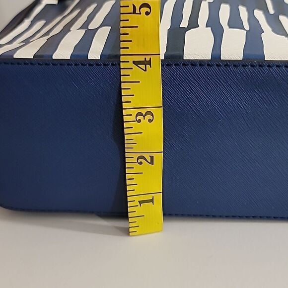 Henri Bendel West 57th Bagpack - Picture 6 of 9